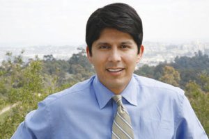 California State Senator Kevin de Leon, who sponsored the state's affirmative consent bill