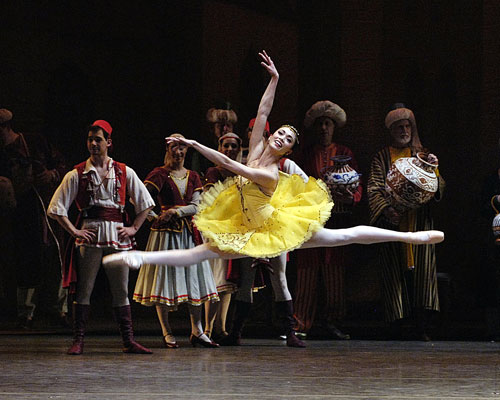 Stella Abrera (Ballet UK)